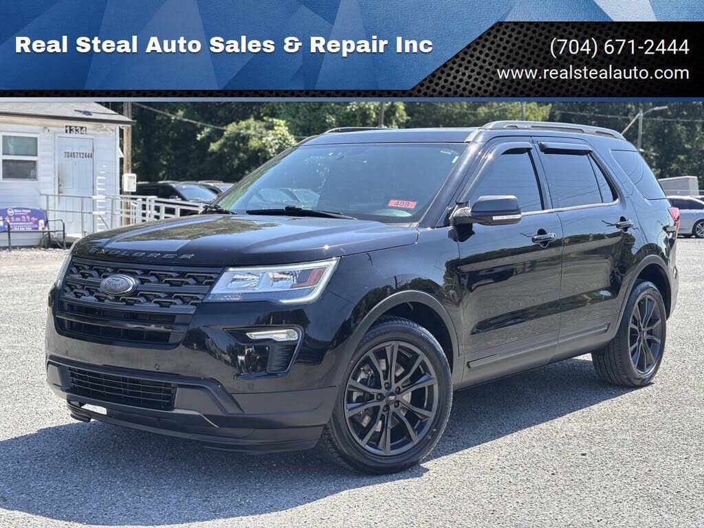 2018 FORD Explorer
