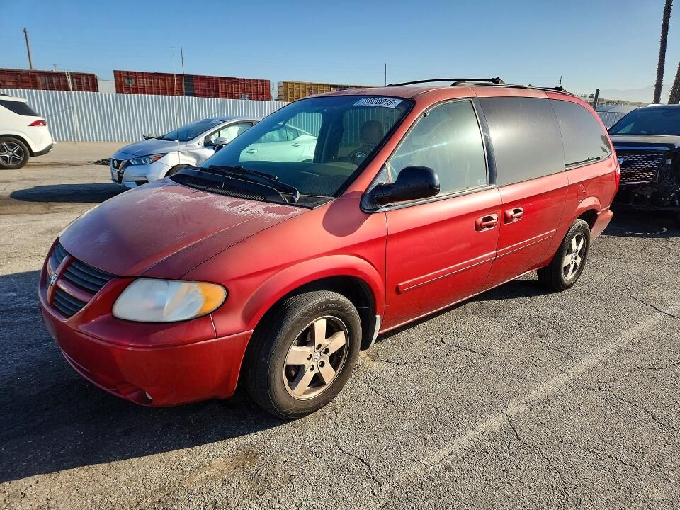 2005 DODGE Caravan