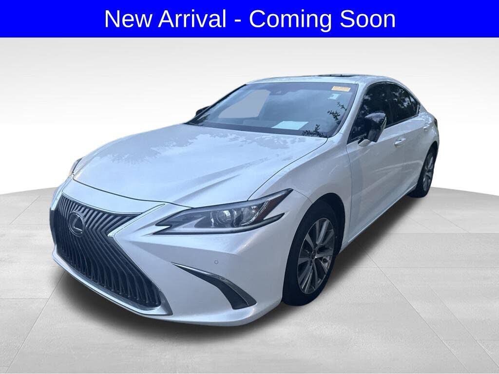 2020 LEXUS ES