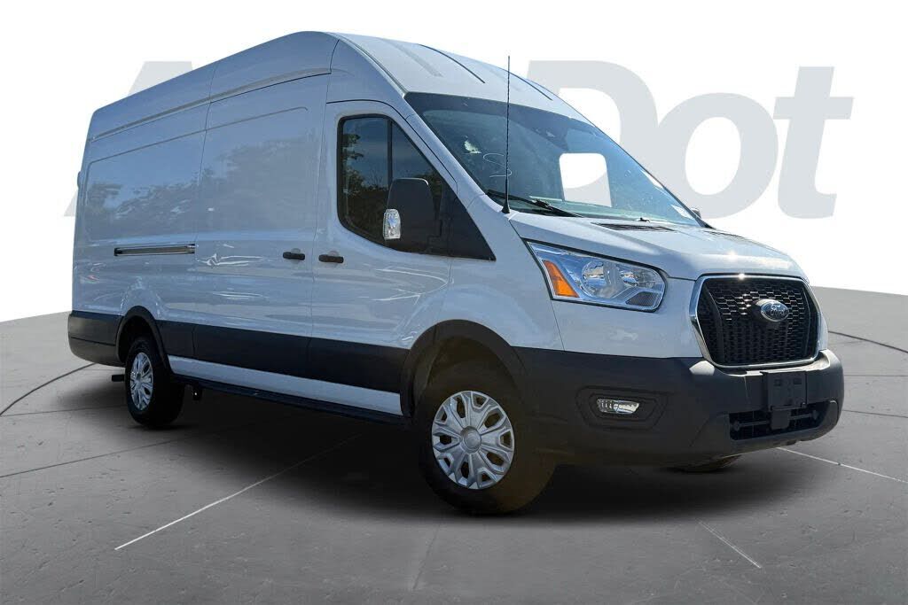 2022 FORD Transit