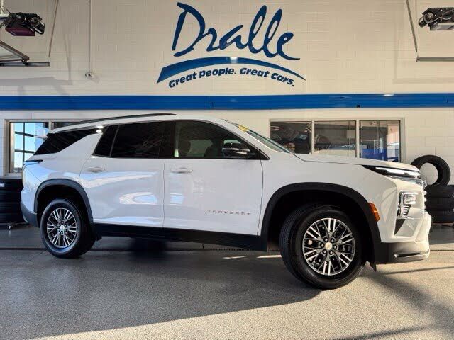 2026 CHEVROLET Traverse