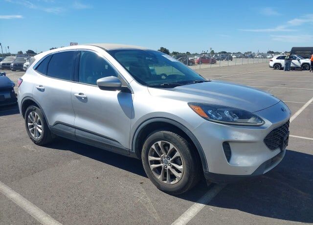 2020 FORD Escape