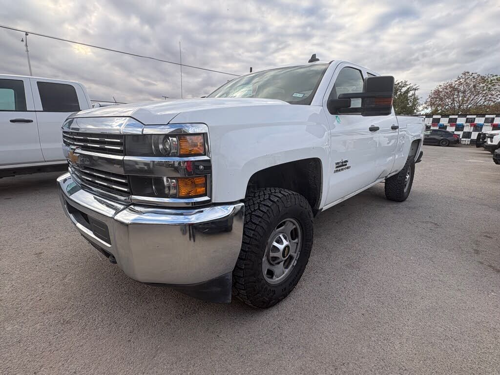 2018 CHEVROLET Silverado