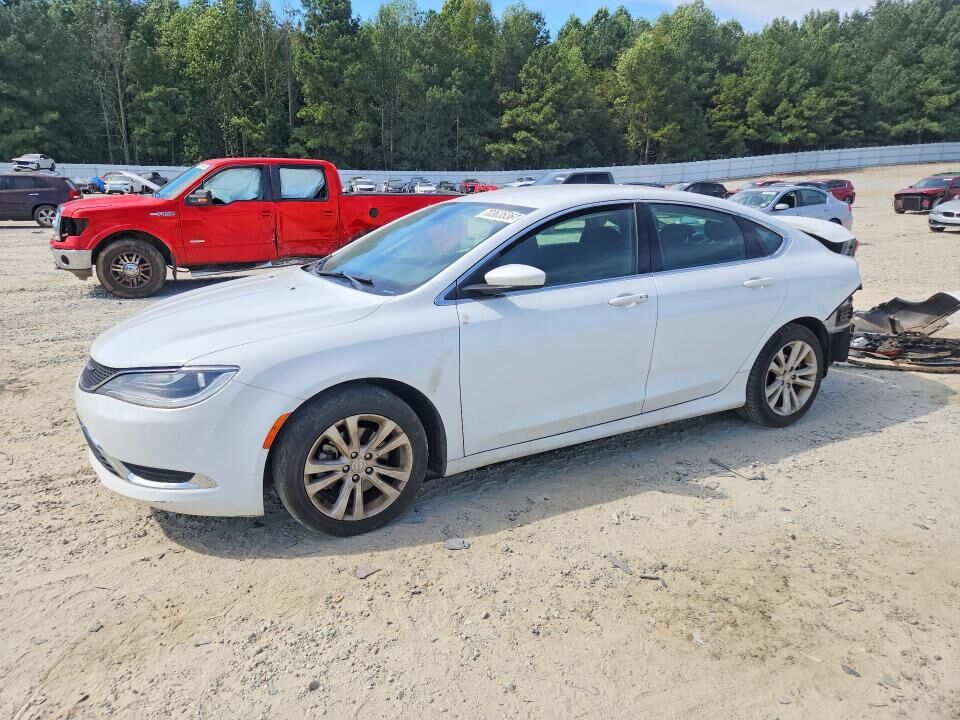 2016 CHRYSLER 200