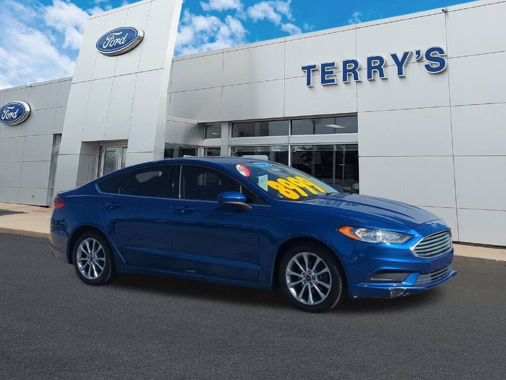 2017 FORD Fusion