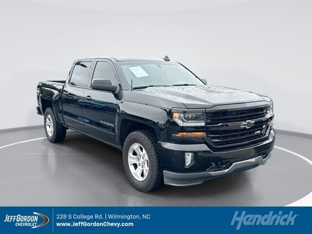 2017 CHEVROLET Silverado