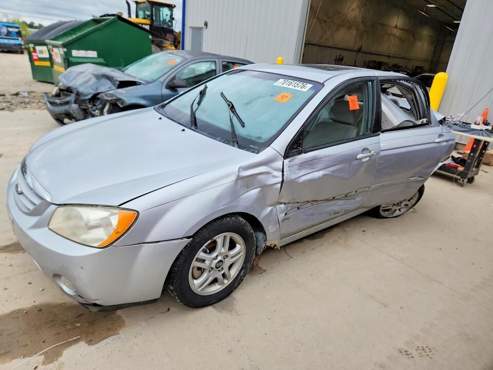 2005 KIA Spectra LD