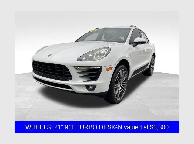 2015 PORSCHE Macan