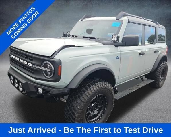 2022 FORD Bronco
