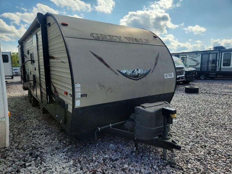 2017 FOREST RIVER Cherokee