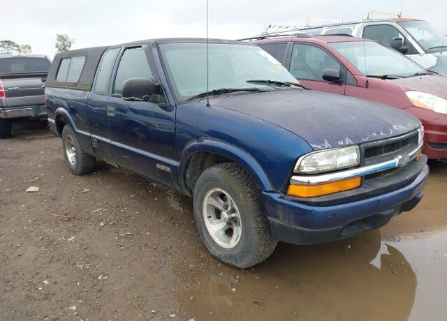 2001 CHEVROLET S-10 Pickup
