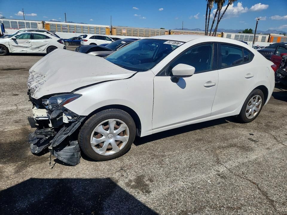 2016 MAZDA Mazda3