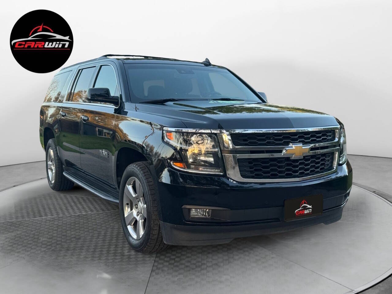 2018 CHEVROLET Suburban