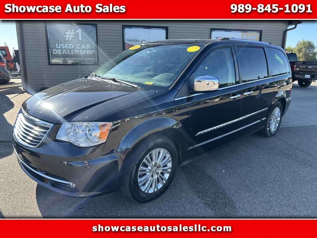 2015 CHRYSLER Town and Country