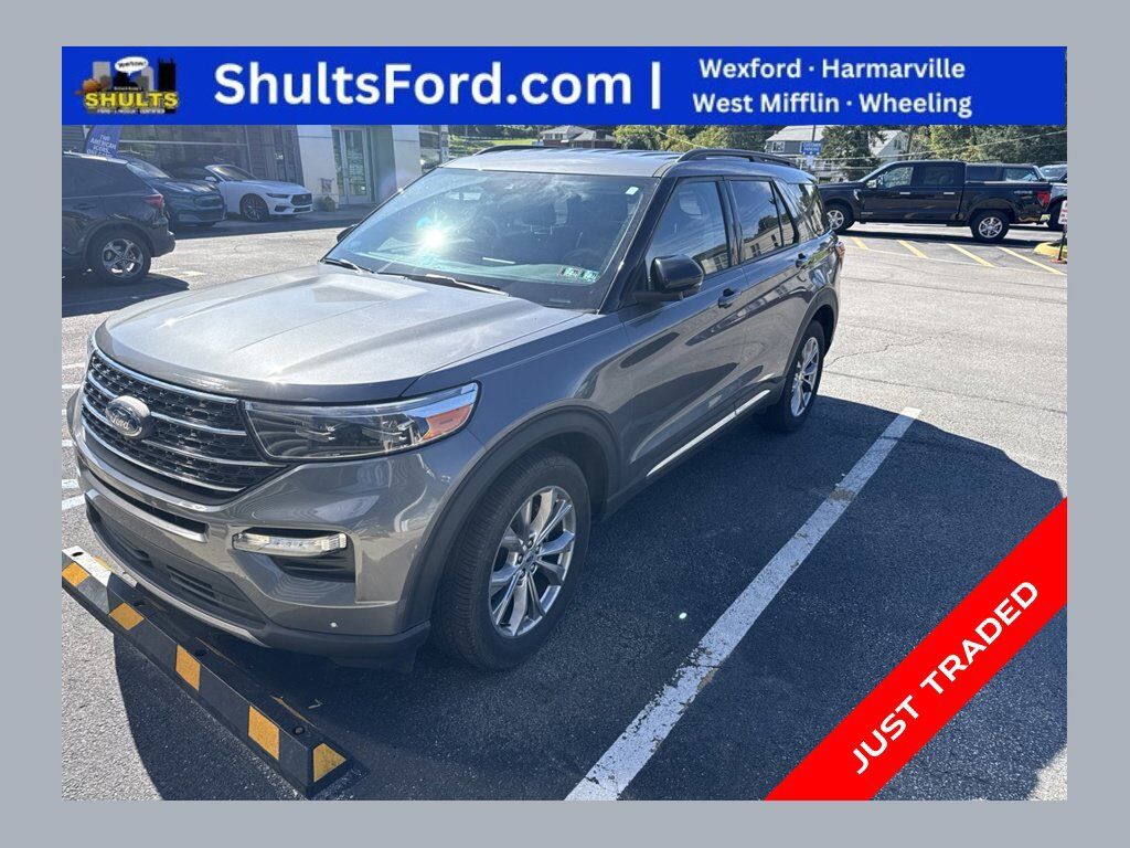 2022 FORD Explorer