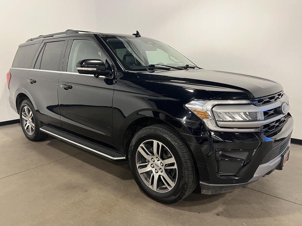 2023 FORD Expedition