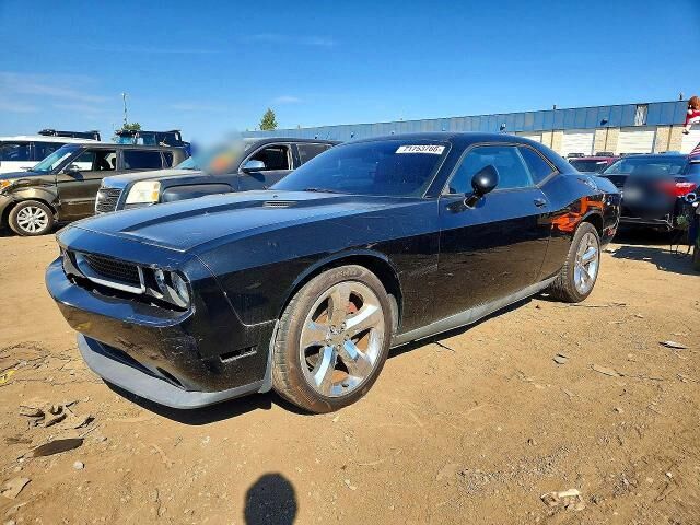 2013 DODGE Challenger