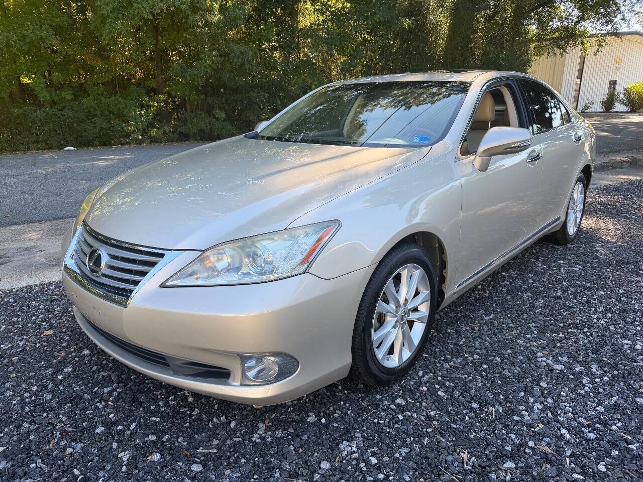 2011 LEXUS ES