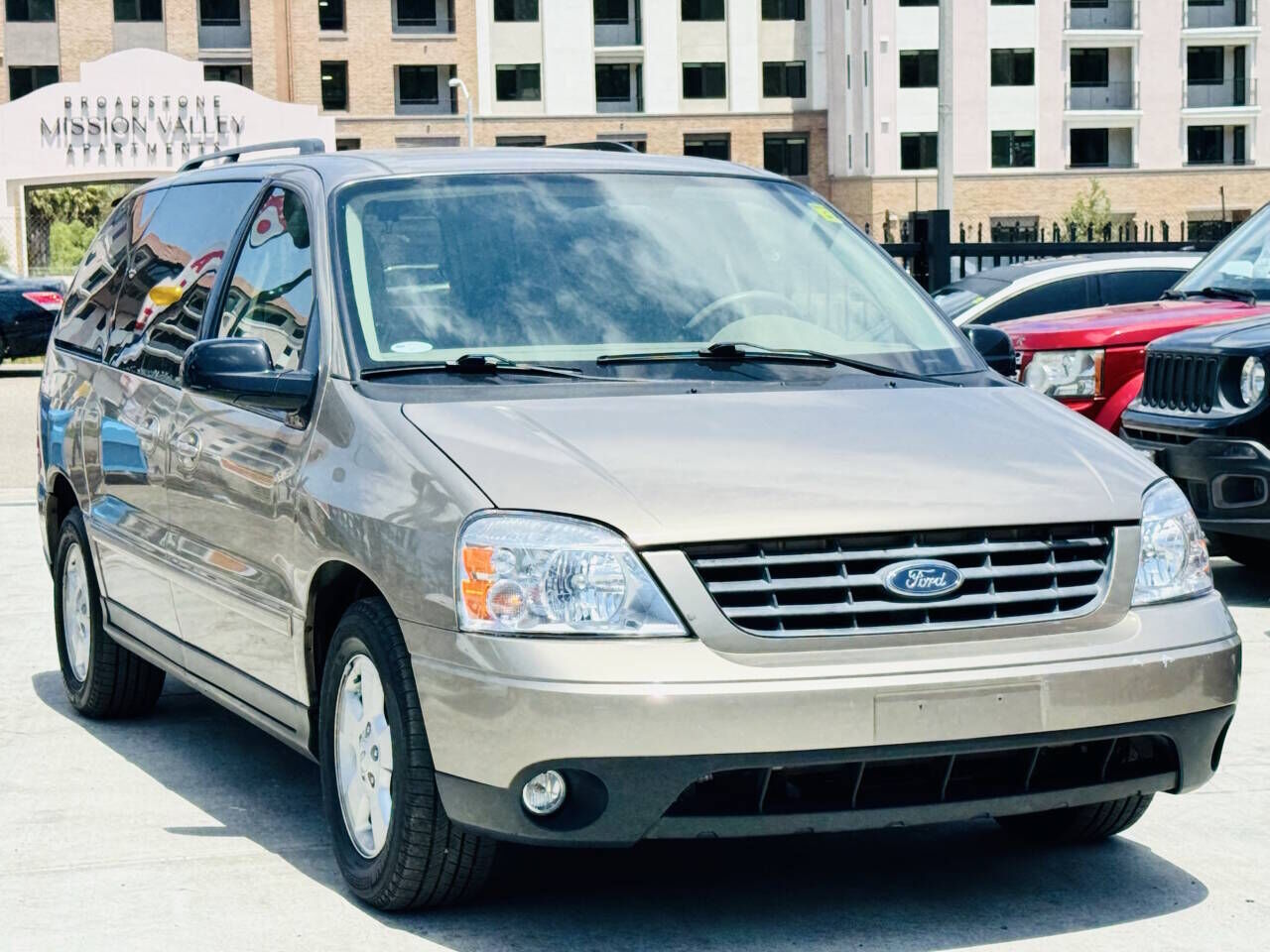 2004 FORD Freestar