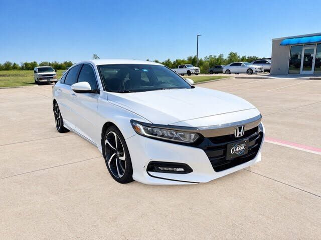 2018 HONDA Accord