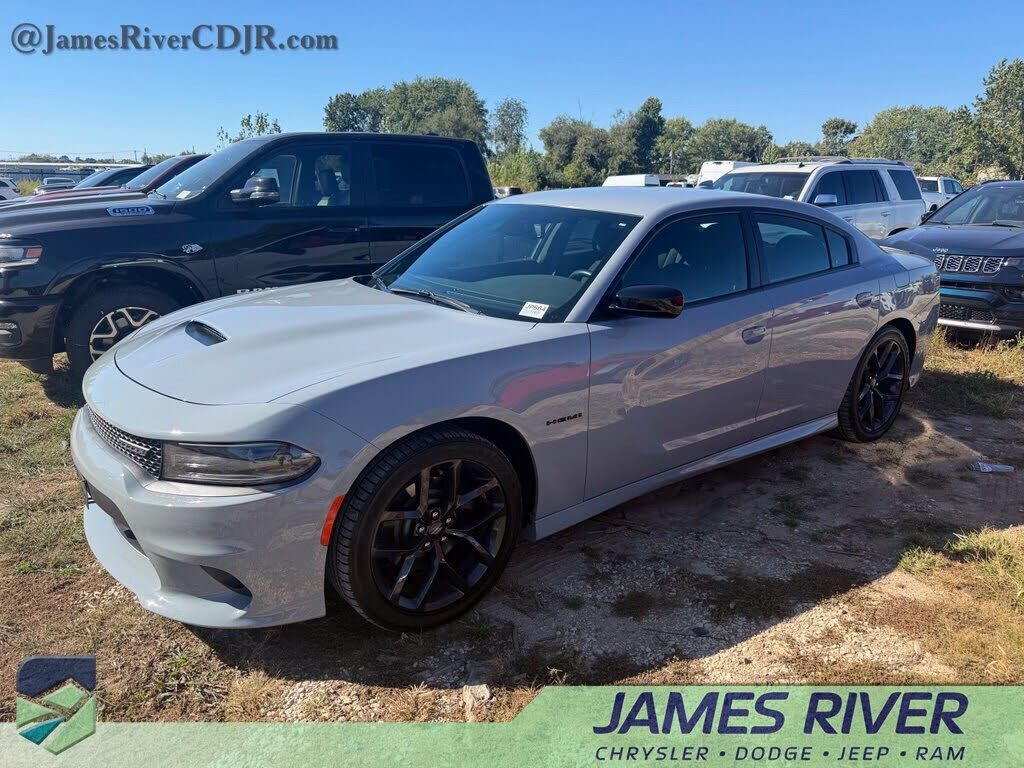 2020 DODGE Charger