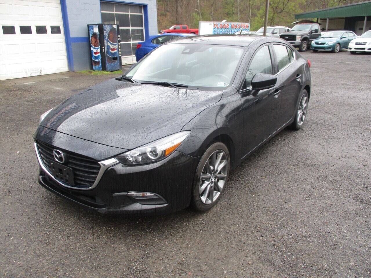 2018 MAZDA Mazda3