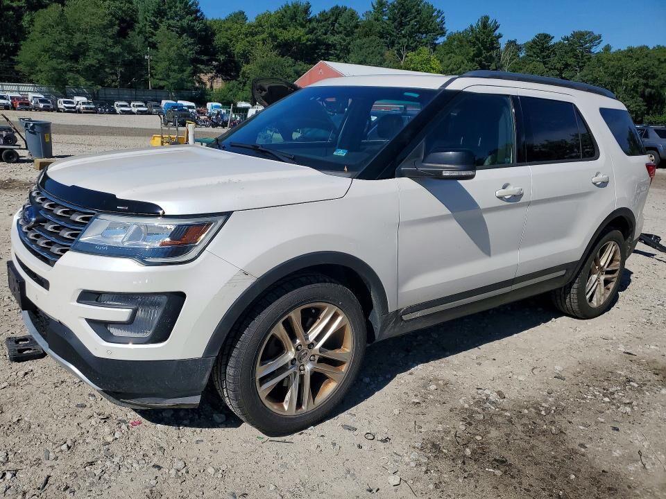 2016 FORD Explorer