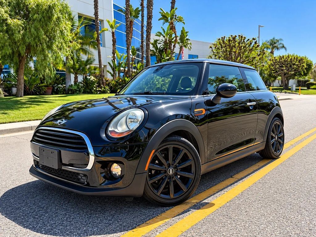 2017 MINI Hardtop