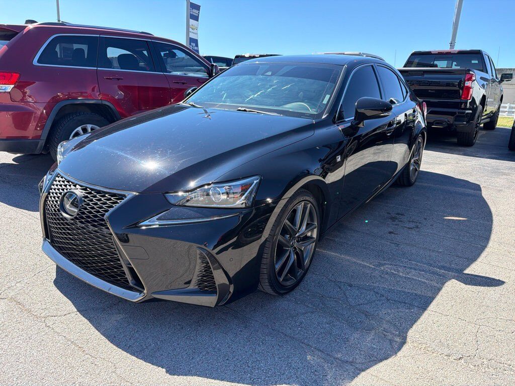 2020 LEXUS IS