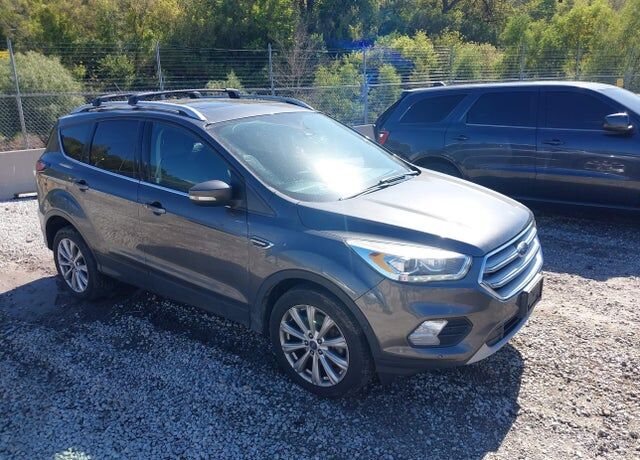 2017 FORD Escape