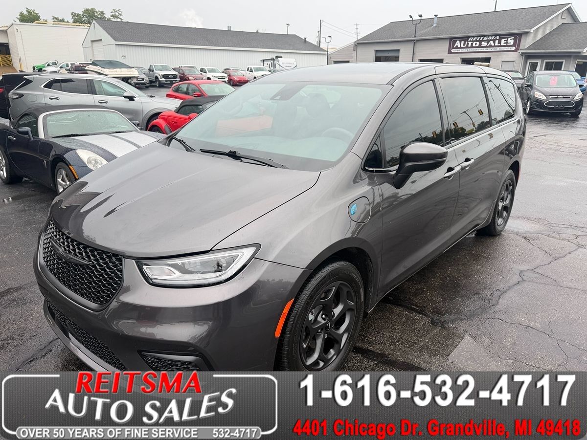 2023 CHRYSLER Pacifica