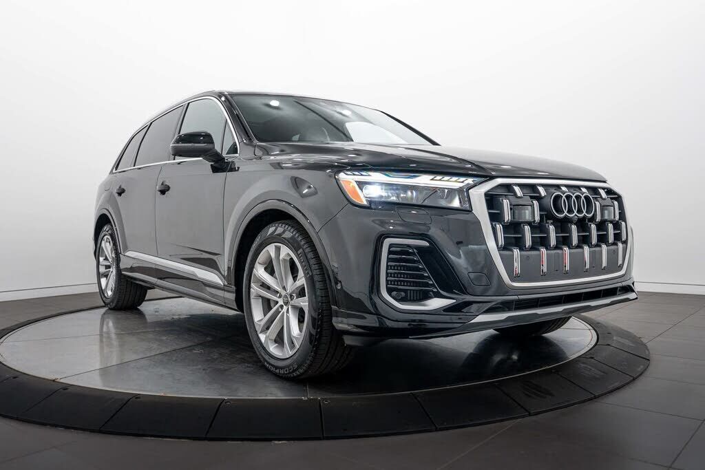 2025 AUDI Q7