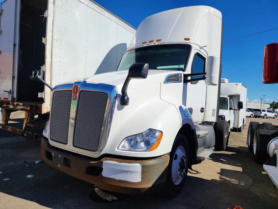 2016 KENWORTH T680
