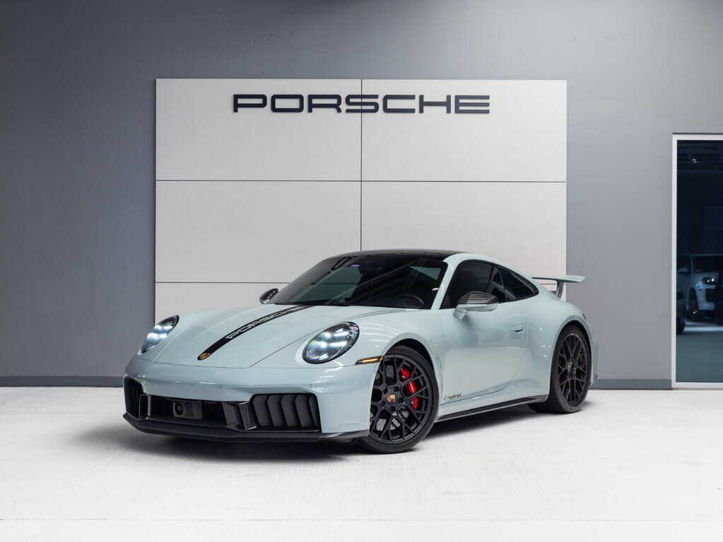 2025 PORSCHE 911