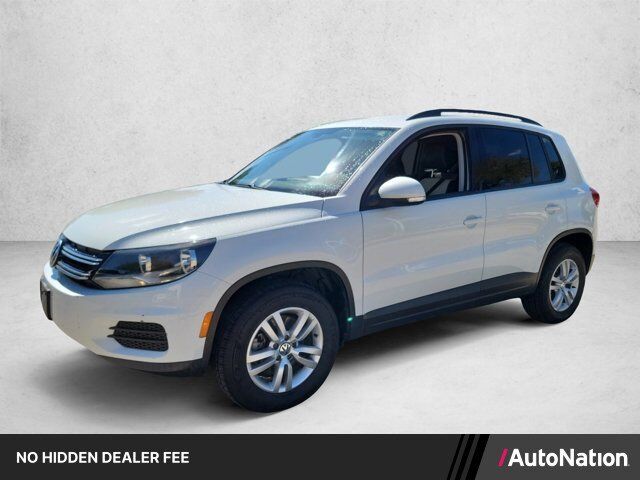 2016 VOLKSWAGEN Tiguan