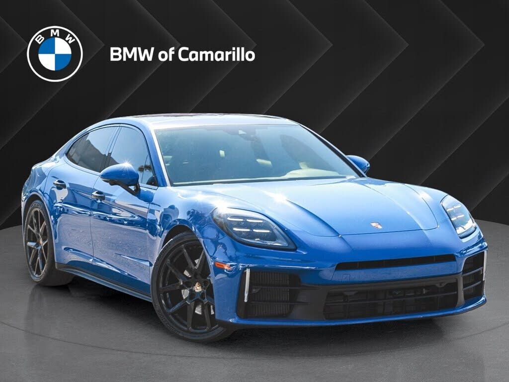 2024 PORSCHE Panamera