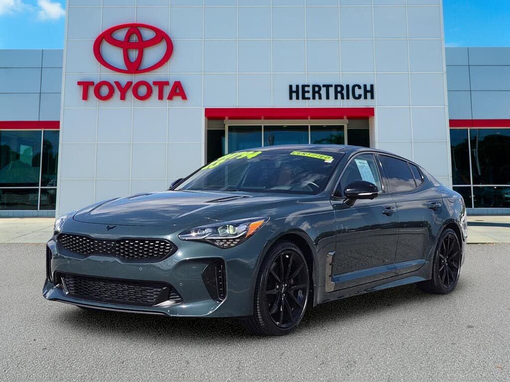 2023 KIA Stinger