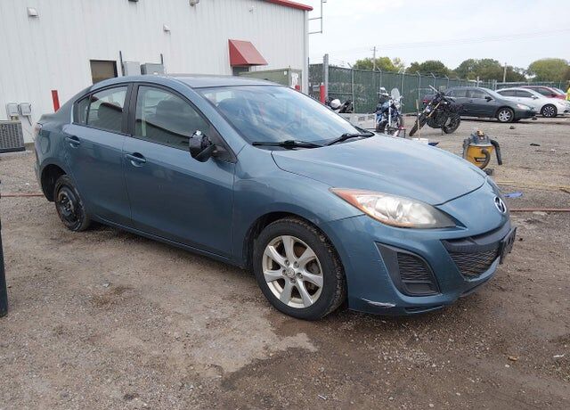 2010 MAZDA Mazda3