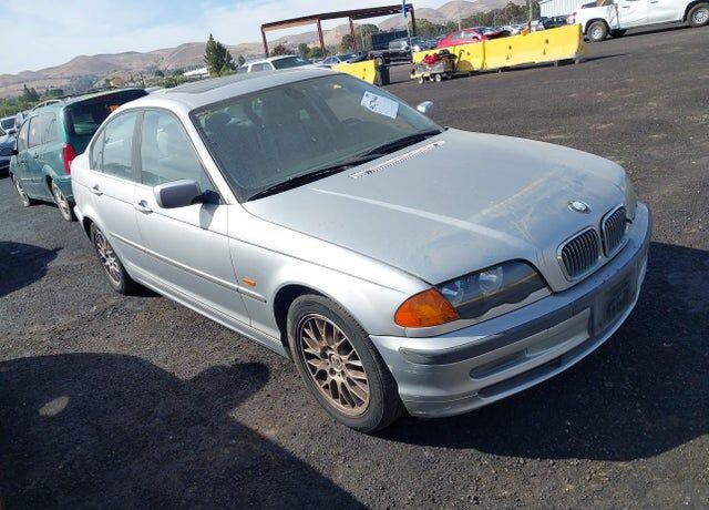 2000 BMW 3 Series