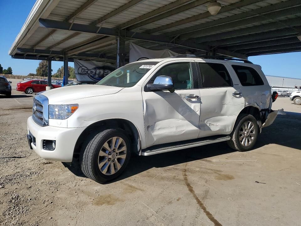 2017 TOYOTA Sequoia