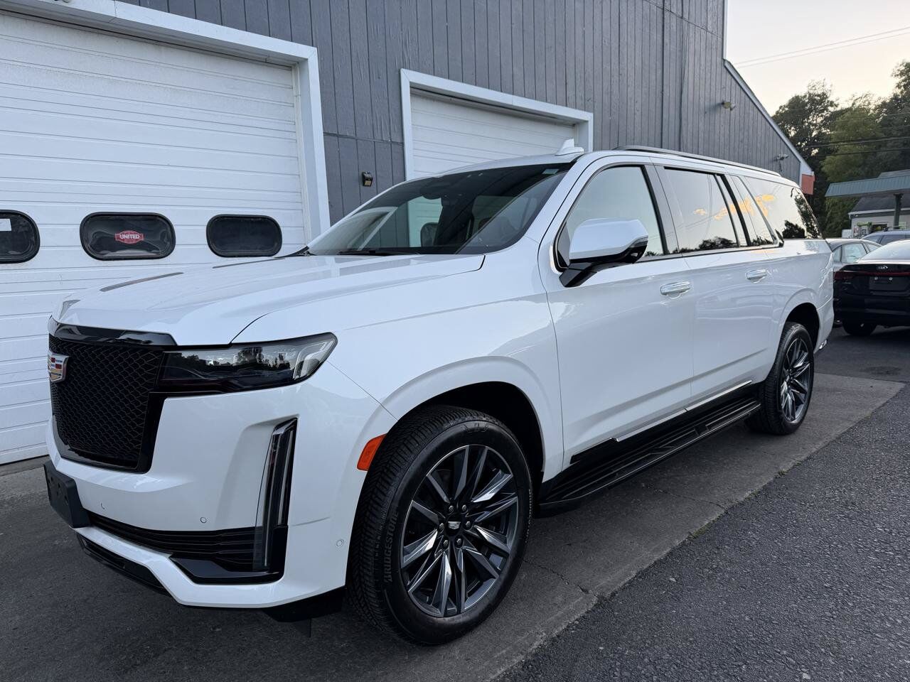 2022 CADILLAC Escalade ESV