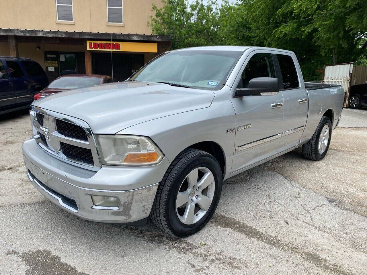 2009 DODGE Ram