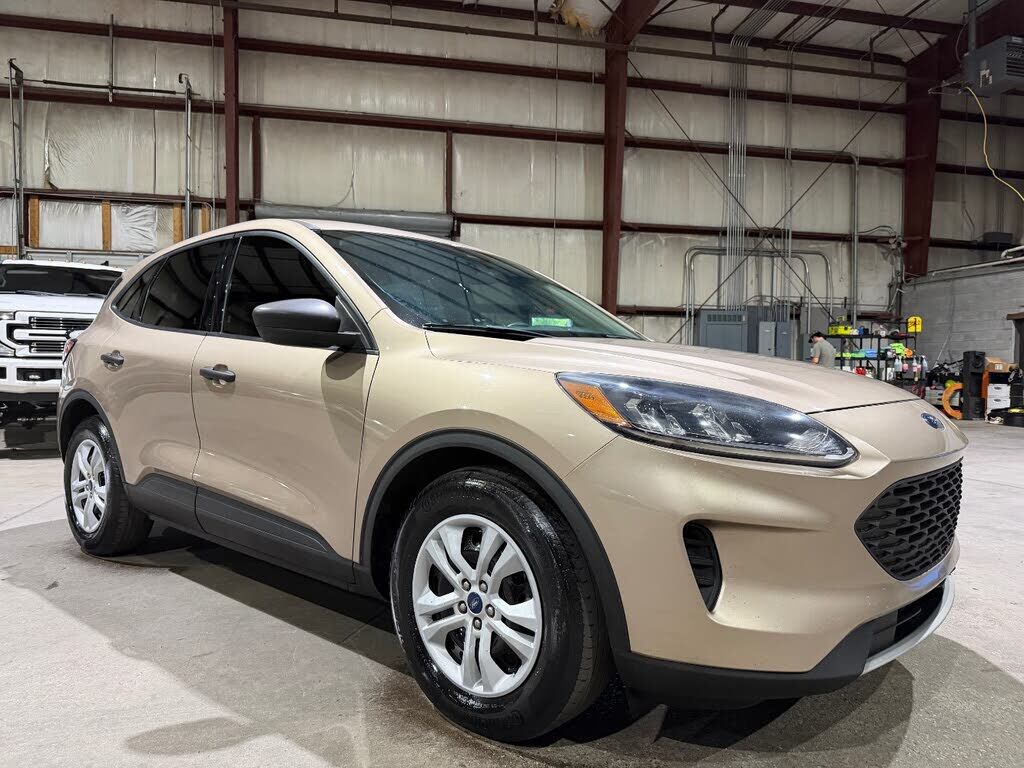 2020 FORD Escape