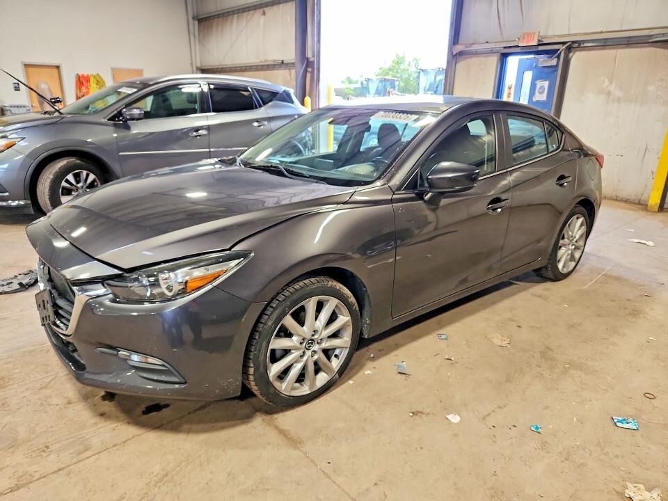 2017 MAZDA Mazda3