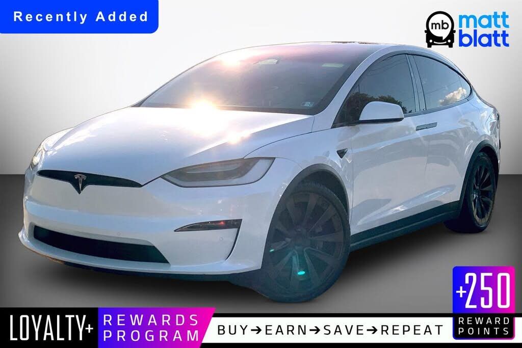 2023 TESLA Model X