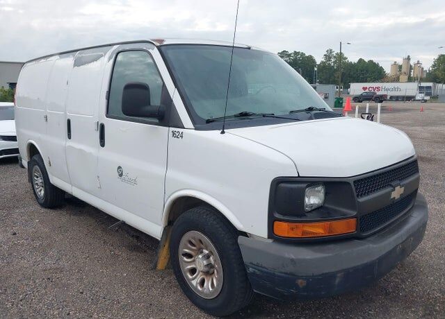 2012 CHEVROLET Express