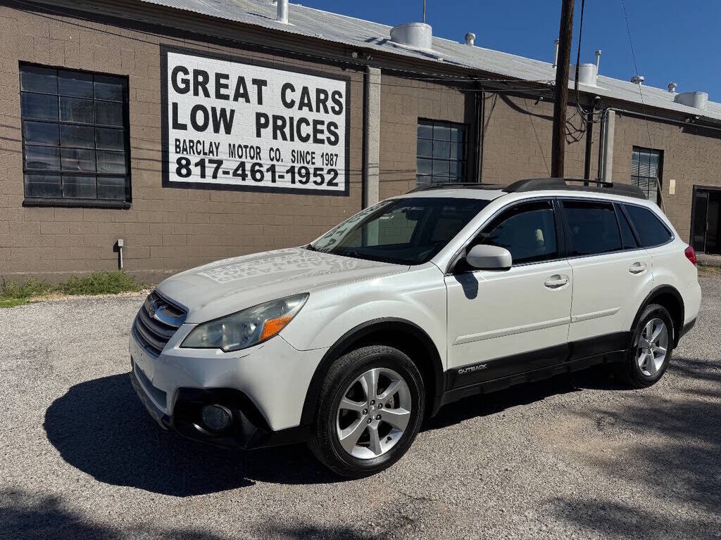 2014 SUBARU Outback