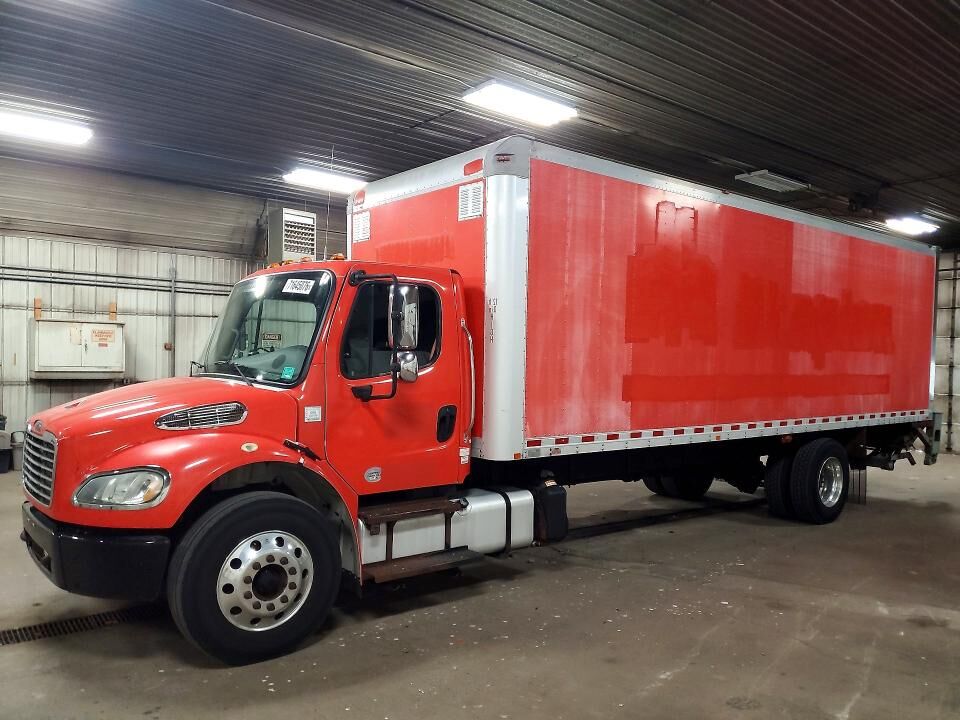 2017 FREIGHTLINER M2