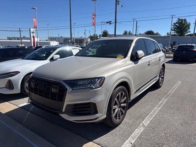 2023 AUDI Q7