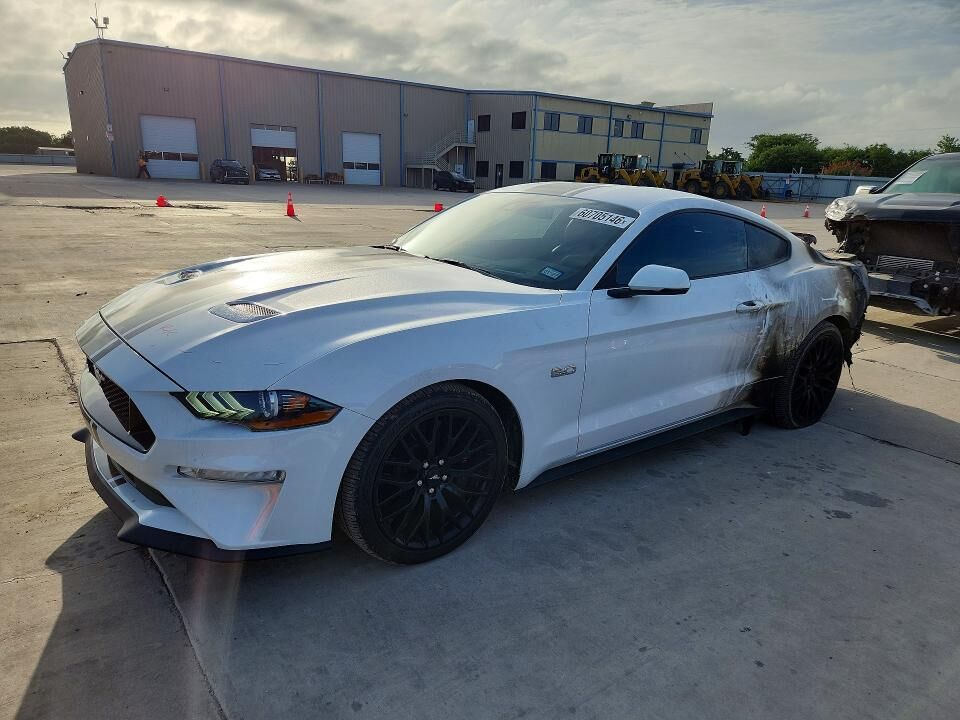 2019 FORD Mustang